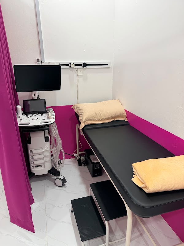 Bilik scan dengan mesin ultrasound Samsung